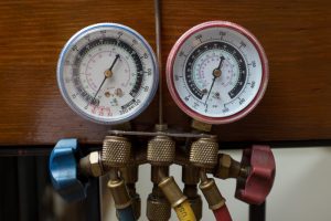 HVAC pressure check tools